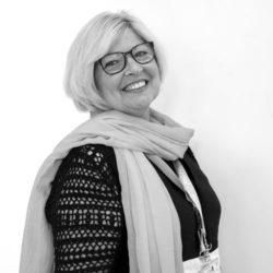 Mireille PALLARES - Directrice déléguée à la pédagogie Mireille PALLARES – Directrice déléguée à la pédagogie